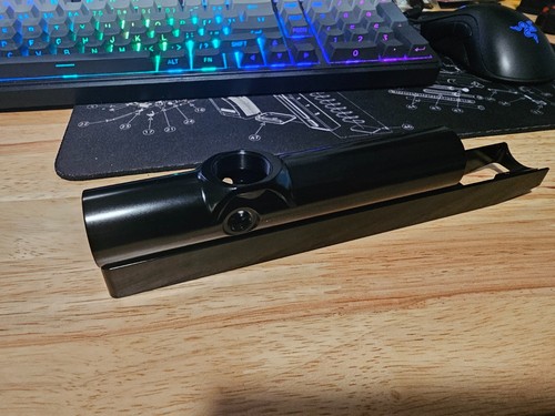 Shadow rail cc - +, pariah